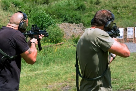 Strzelanie z Karabinów Maszynowych w Warszawie