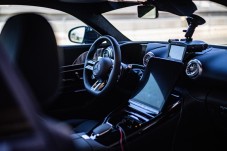 Conduzir um Mercedes AMG GT 63 3 voltas + 1 volta em co-piloto