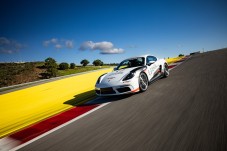 Conduire une Porsche Cayman 718 S – 4 tours + 1 tour en copilote